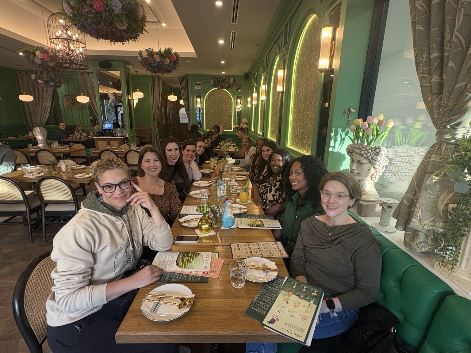 Food and Dining gathering photo